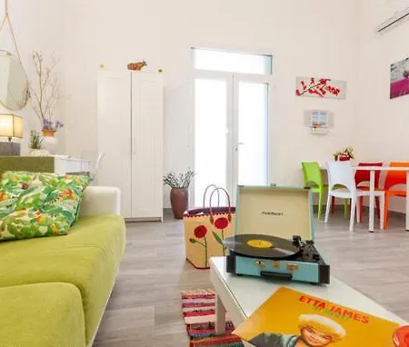 Apartment Iris Apartment, Comfort E Stile Nel Cuore Di Bisceglie