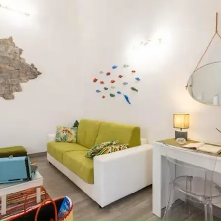 Iris Apartment, Comfort E Stile Nel Cuore Di Apartment Bisceglie